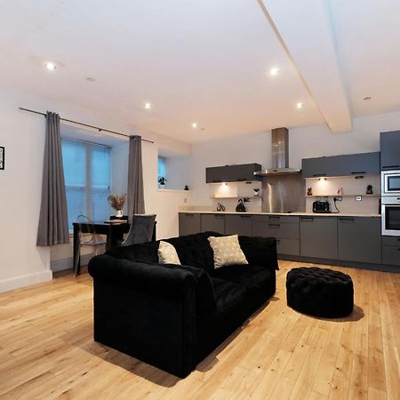 One Of A Kind Historic 3 Bedroom Apartment Aberdeen Kültér fotó