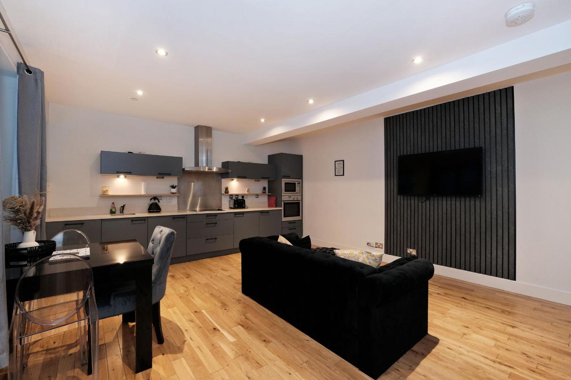 One Of A Kind Historic 3 Bedroom Apartment Aberdeen Kültér fotó