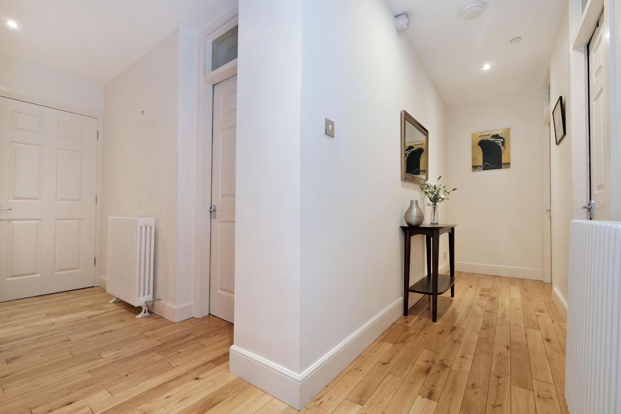 One Of A Kind Historic 3 Bedroom Apartment Aberdeen Kültér fotó