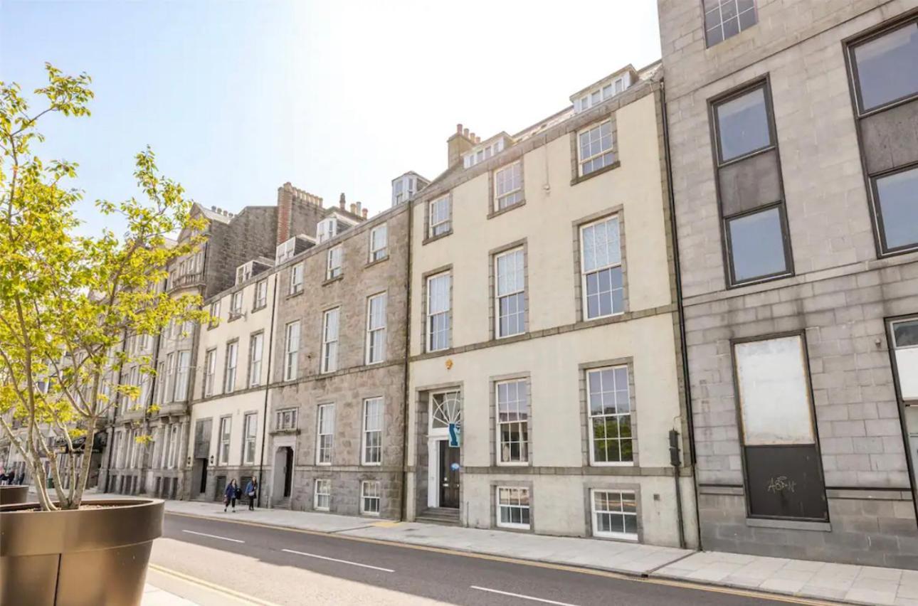 One Of A Kind Historic 3 Bedroom Apartment Aberdeen Kültér fotó